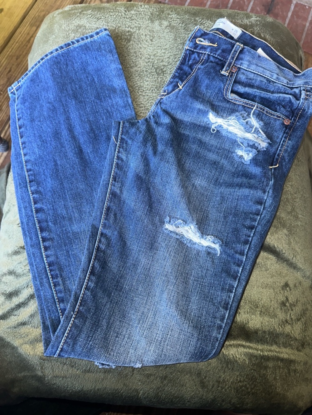 Abercrombie and fitch size 26x31 (2S) Blue Distressed Women's Jeans Emma style